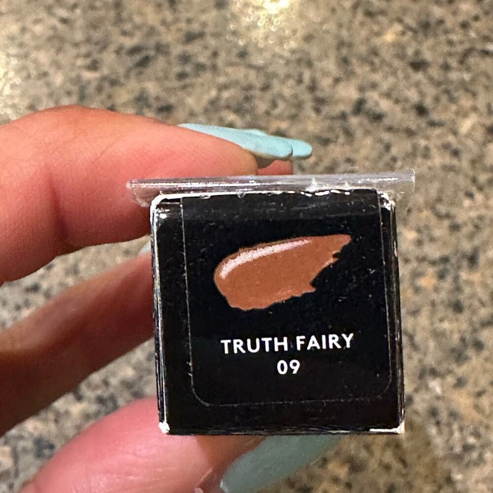Fenty Beauty icon velvet liquid lipstick truth fairy - Picture 3 of 3